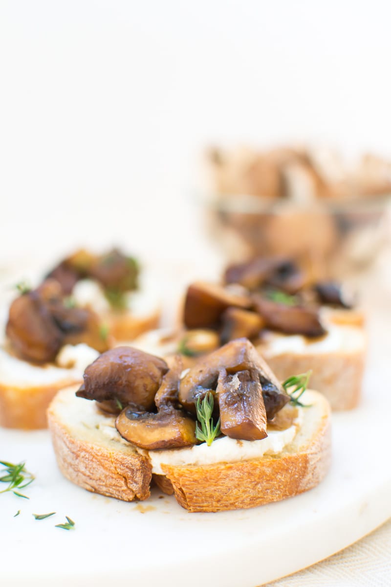 mushroom and goat cheese crostini | Appetites Anonymous