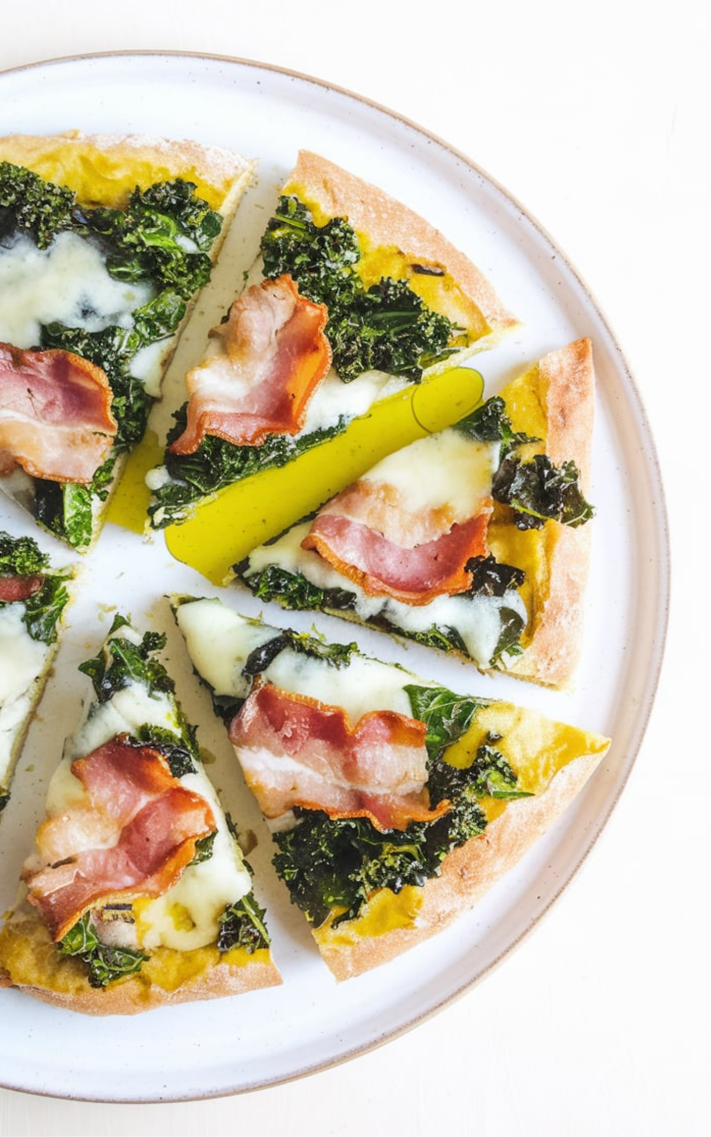 Kale & Turkey Bacon Flatbread