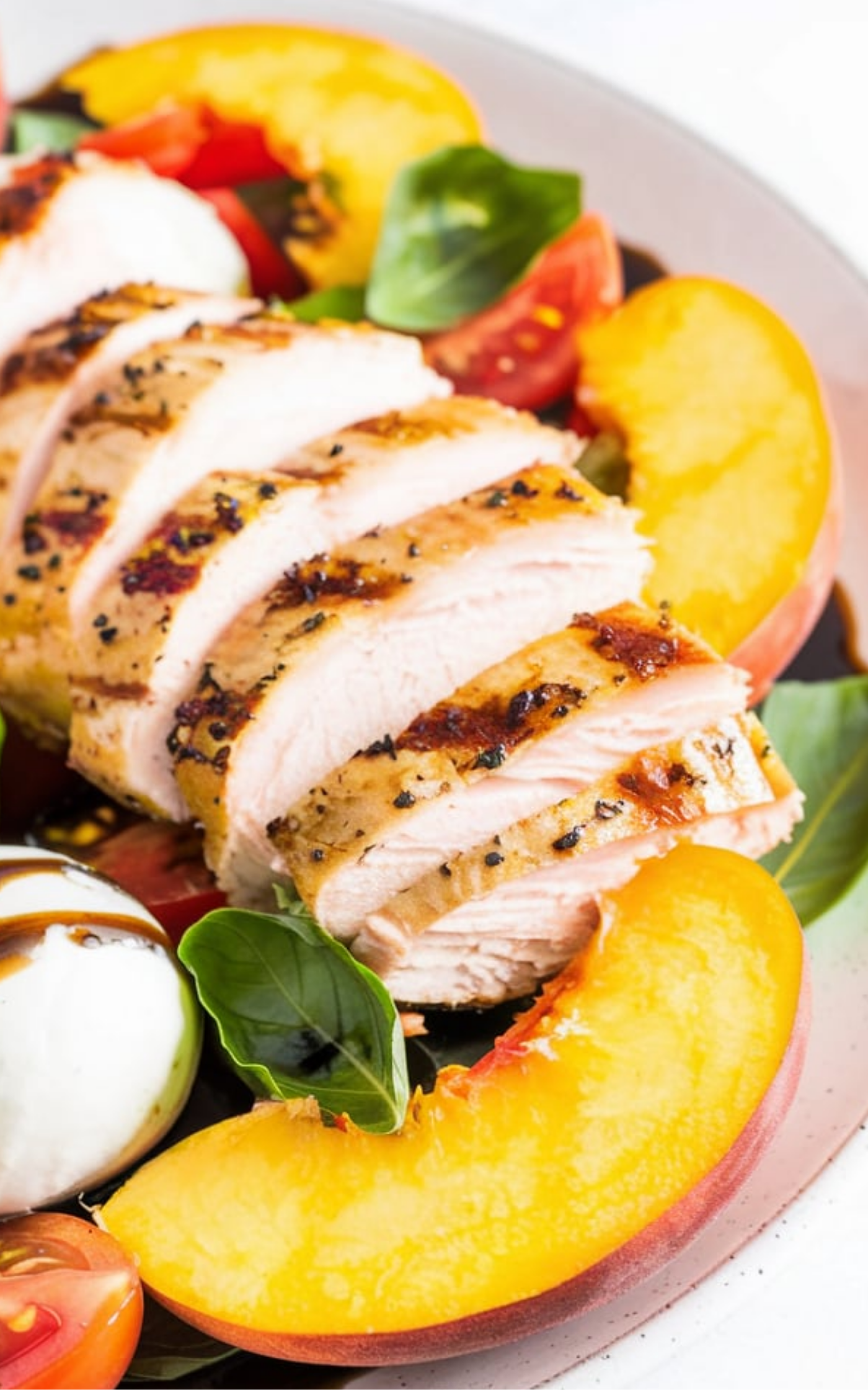 Peach Caprese Salad With Grilled Chicken